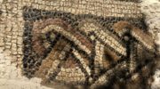 Огромную древнеримскую мозаику обнаружили археологи в Испании